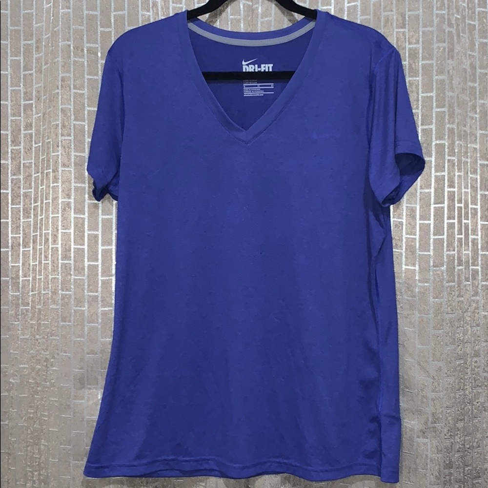 Nike Dri-Fit Vneck NWOT